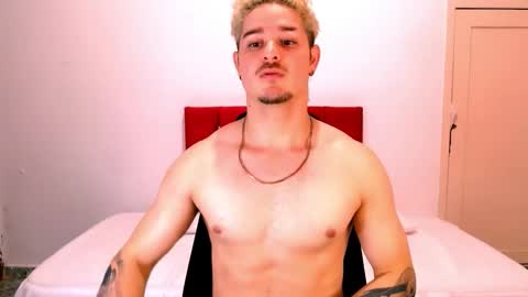 Alex online show from November 4, 7:04 pm