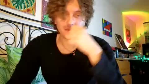 Snapshot of alexrhodesxxx chatting on January 5, 9:36 pm Alex online show from January 5, 9:36 pm