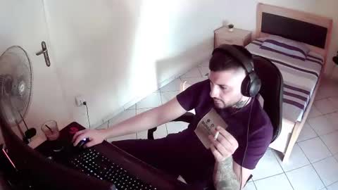 alexthepro00 online show from July 16, 7:15 am