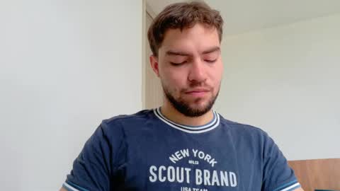 Alex online show from October 3, 2:22 pm