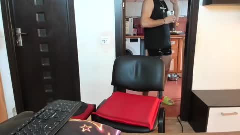 Snapshot of alexwithers1 chatting on February 25, 11:19 am call me ALEXANDER THE GREAT online show from February 25, 11:19 am