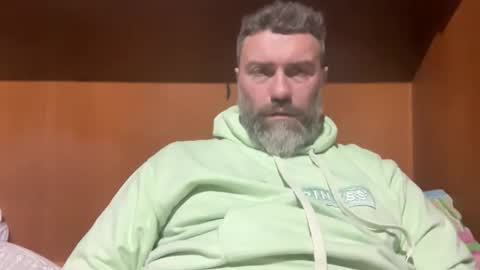 alfali online show from November 29, 6:10 pm