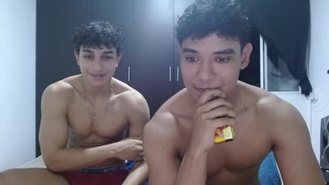 alfred_cantillo online show from January 11, 11:52 pm