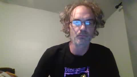 J online show from March 24, 2:28 am