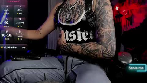   online show from December 5, 1:46 am