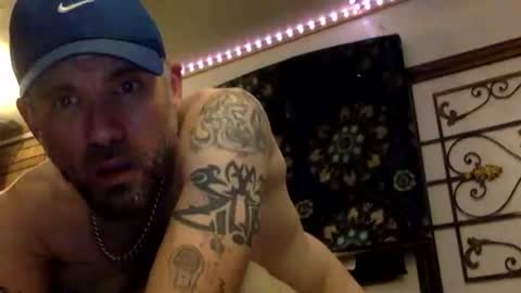 allitrunnin online show from April 25, 7:22 am