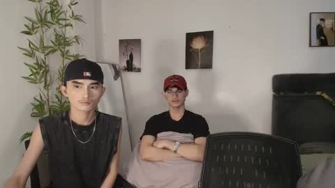 kim and josh online show from May 15, 7:11 pm