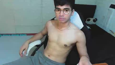 Angelo online show from February 19, 3:36 am