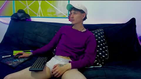 Dioniso online show from March 27, 8:10 pm