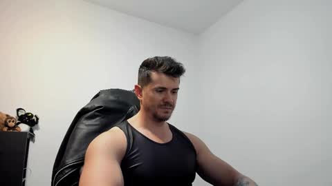 LeatherMaster online show from March 29, 3:34 pm