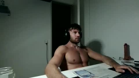 alphah_hunk online show from April 18, 7:07 pm