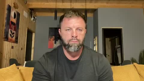 Jhonny online show from July 9, 2:05 am