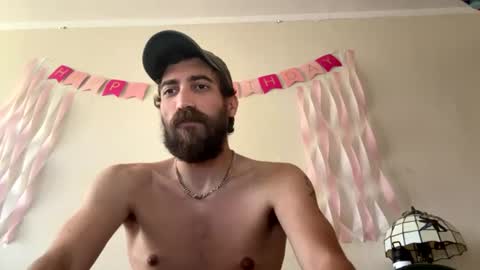 altarboiii online show from July 1, 8:42 pm
