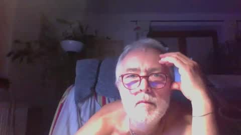 Amberr11 online show from September 17, 10:44 pm