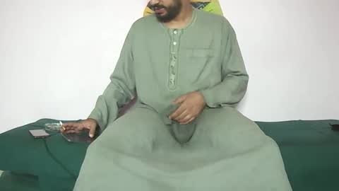 Amir online show from November 25, 8:49 am