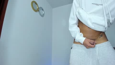 Ander Arias online show from March 7, 2:31 am