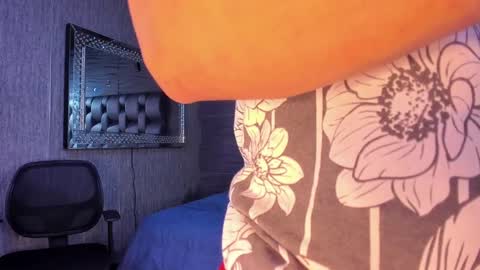 Snapshot of andre_parker chatting on December 12, 11:14 pm Andre Parker online show from December 12, 11:14 pm