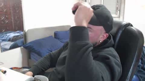  Instagram  online show from January 8, 11:10 pm