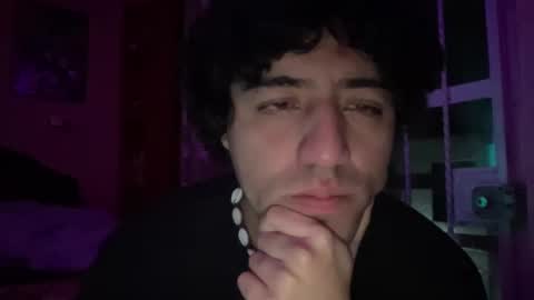 Snapshot of andrelabuda9 chatting on December 4, 2:20 am Andre Labuda online show from December 4, 2:20 am