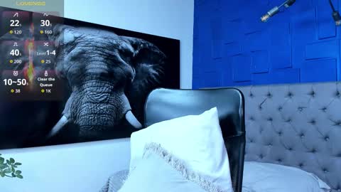 insta andres clark  online show from February 16, 6:06 pm