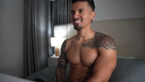 Andres Lopez online show from February 22, 1:51 am