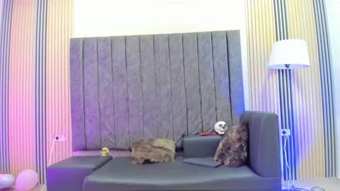 Snapshot of andres_stud chatting on October 1, 5:00 am andres_stud online show from October 1, 5:00 am