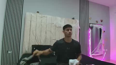 Snapshot of andres_stud chatting on October 12, 4:39 am andres_stud online show from October 12, 4:39 am