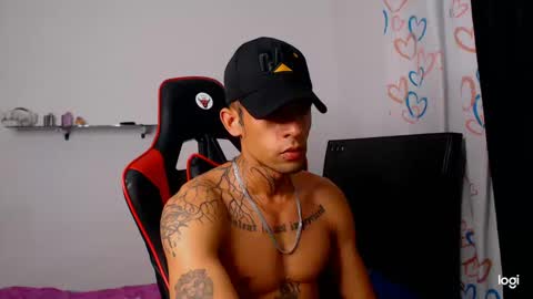 Andres white online show from October 17, 4:38 am