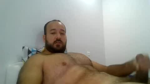 andressx06 online show from May 28, 2:04 pm