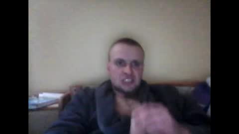 andrew3356577 online show from January 28, 8:47 am