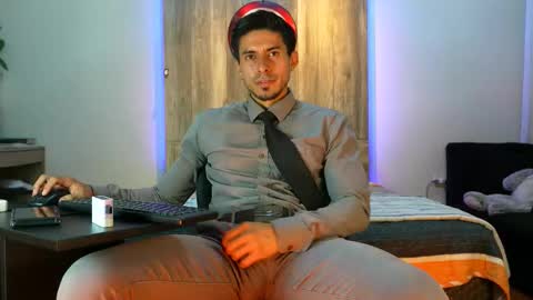 Andrew online show from February 21, 2:45 am