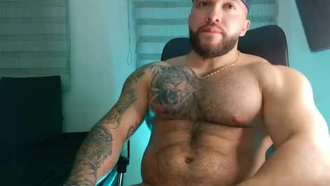 andrew_holden__ online show from March 16, 11:41 pm