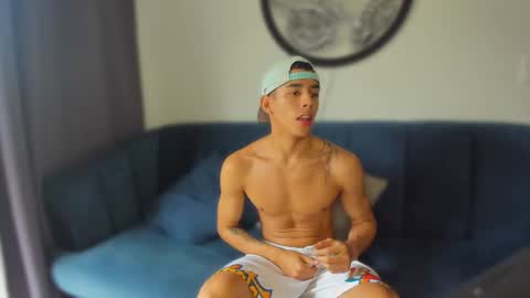 Andrew M. online show from September 21, 5:35 pm