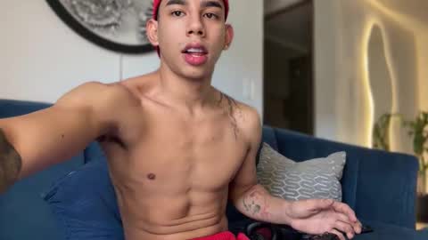 Andrew M. online show from February 22, 3:46 pm