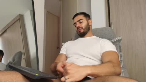 ANDREW WEST online show from April 9, 1:50 pm