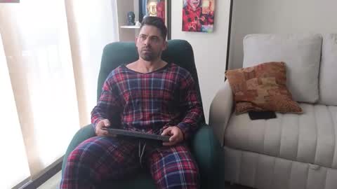 Andrew online show from February 7, 2:13 pm