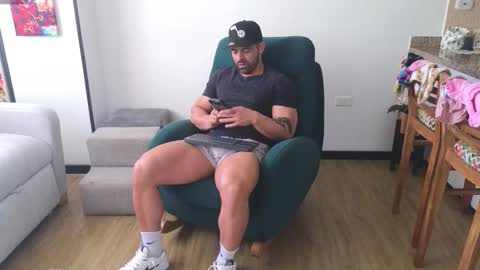 Andrew online show from January 9, 2:33 pm