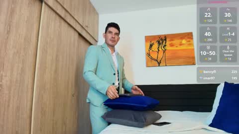 andrewstelee online show from January 13, 11:58 am