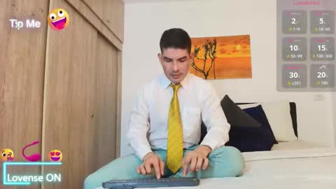 andrewstelee online show from November 23, 2:11 am