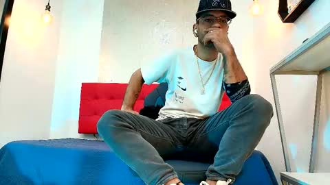 Snapshot of andrey_u92 chatting on October 8, 8:35 pm online show from October 8, 8:35 pm