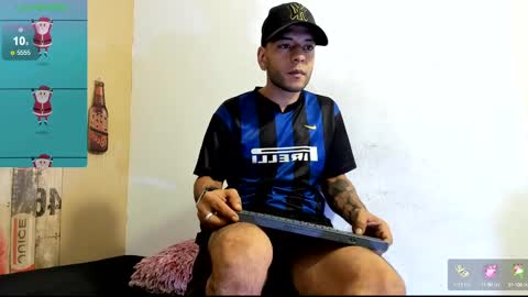 Snapshot of andrey_u92 chatting on December 28, 11:52 am online show from December 28, 11:52 am