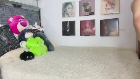 Andy online show from November 5, 4:09 pm