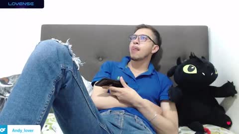 Snapshot of andy_bunny_lover chatting on February 3, 12:04 am ANDY online show from February 3, 12:04 am