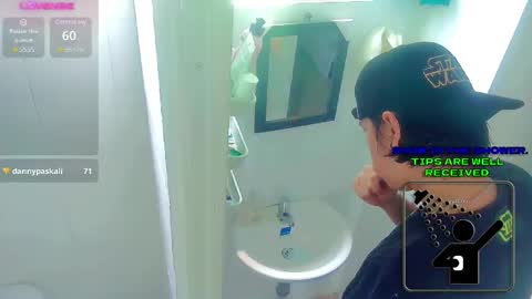 Snapshot of andy_gray01 chatting on March 10, 5:39 pm Andy Gray online show from March 10, 5:39 pm