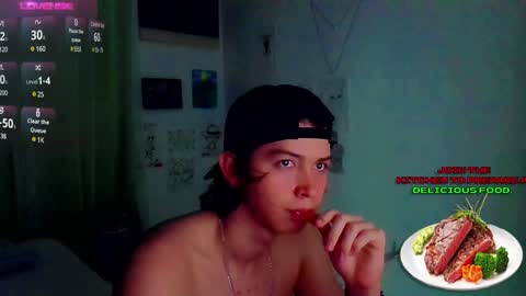 Snapshot of andy_gray01 chatting on February 4, 11:05 am Andy Gray online show from February 4, 11:05 am