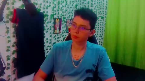 Snapshot of andy_gray01 chatting on October 19, 1:10 am Andy Gray online show from October 19, 1:10 am