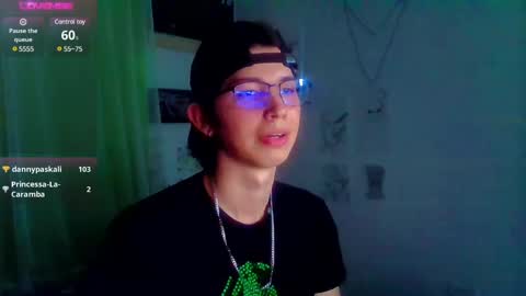 Snapshot of andy_gray01 chatting on January 8, 10:27 pm Andy Gray online show from January 8, 10:27 pm
