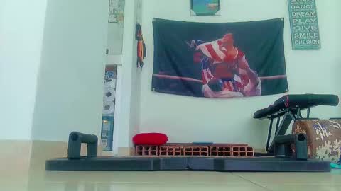 Snapshot of andy_gray01 chatting on October 8, 6:56 pm Andy Gray online show from October 8, 6:56 pm
