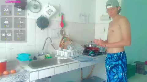 Snapshot of andy_gray01 chatting on February 26, 5:39 pm Andy Gray online show from February 26, 5:39 pm