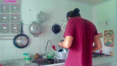 Snapshot of andy_gray01 chatting on January 17, 6:47 pm Andy Gray online show from January 17, 6:47 pm